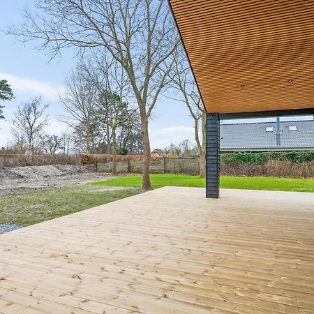 Beautiful Newly Built House Close To The